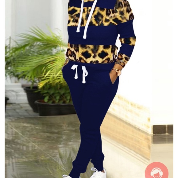 Two Piece Long Sleeve Jumpsuit - Picture 3 of 3